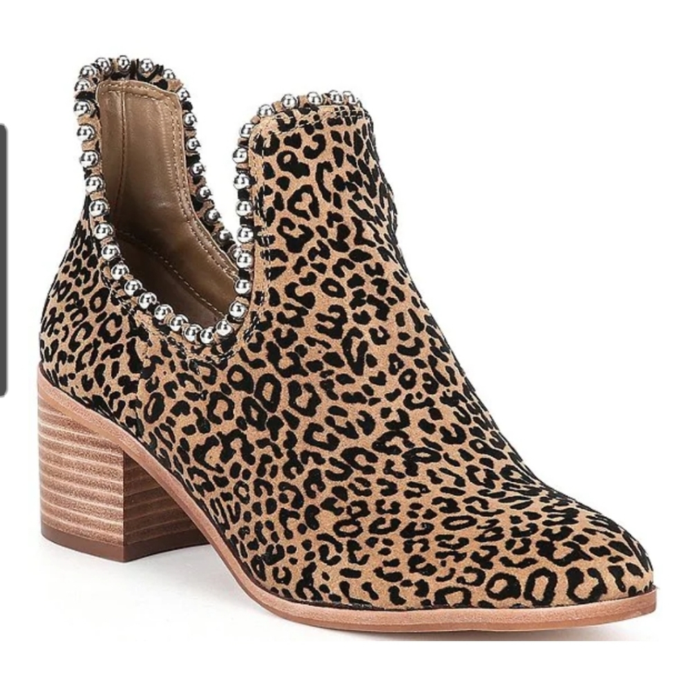 Call-Me Leopard Print Suede Ball Chain Detail Shooties